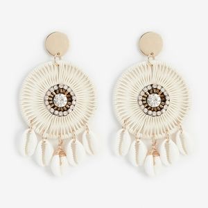 Express|NWT Woven Puka Shell Earrings